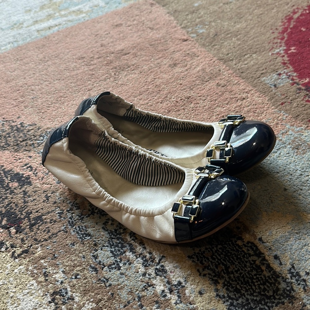 Tahari Flats